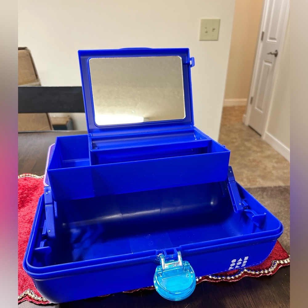 Caboodles Purple and Dark Blue Cosmetic Case - Picture 5 of 5